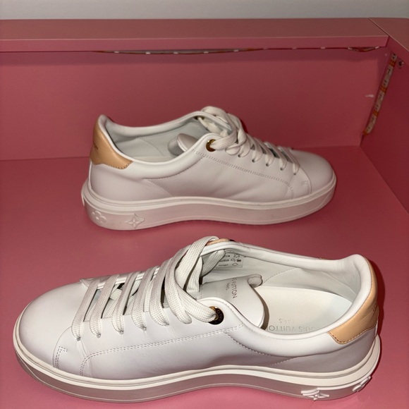Louis Vuitton Time Out Shoes - Picture 2 of 6